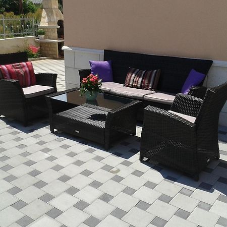 Apartments Linda Trogir Exterior foto