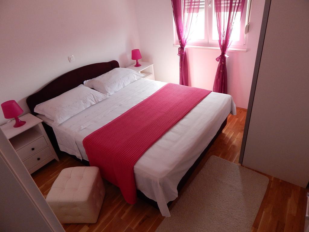 Apartments Linda Trogir Exterior foto