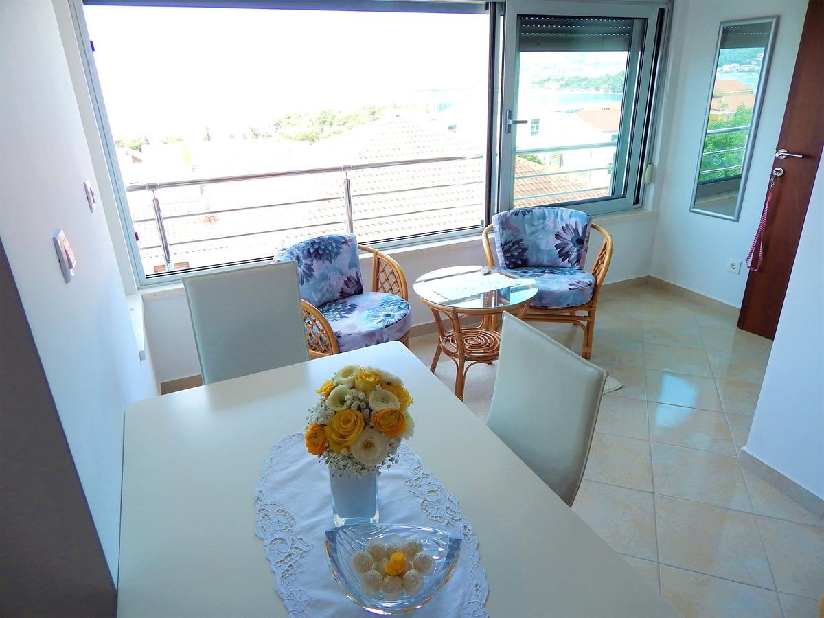 Apartments Linda Trogir Exterior foto