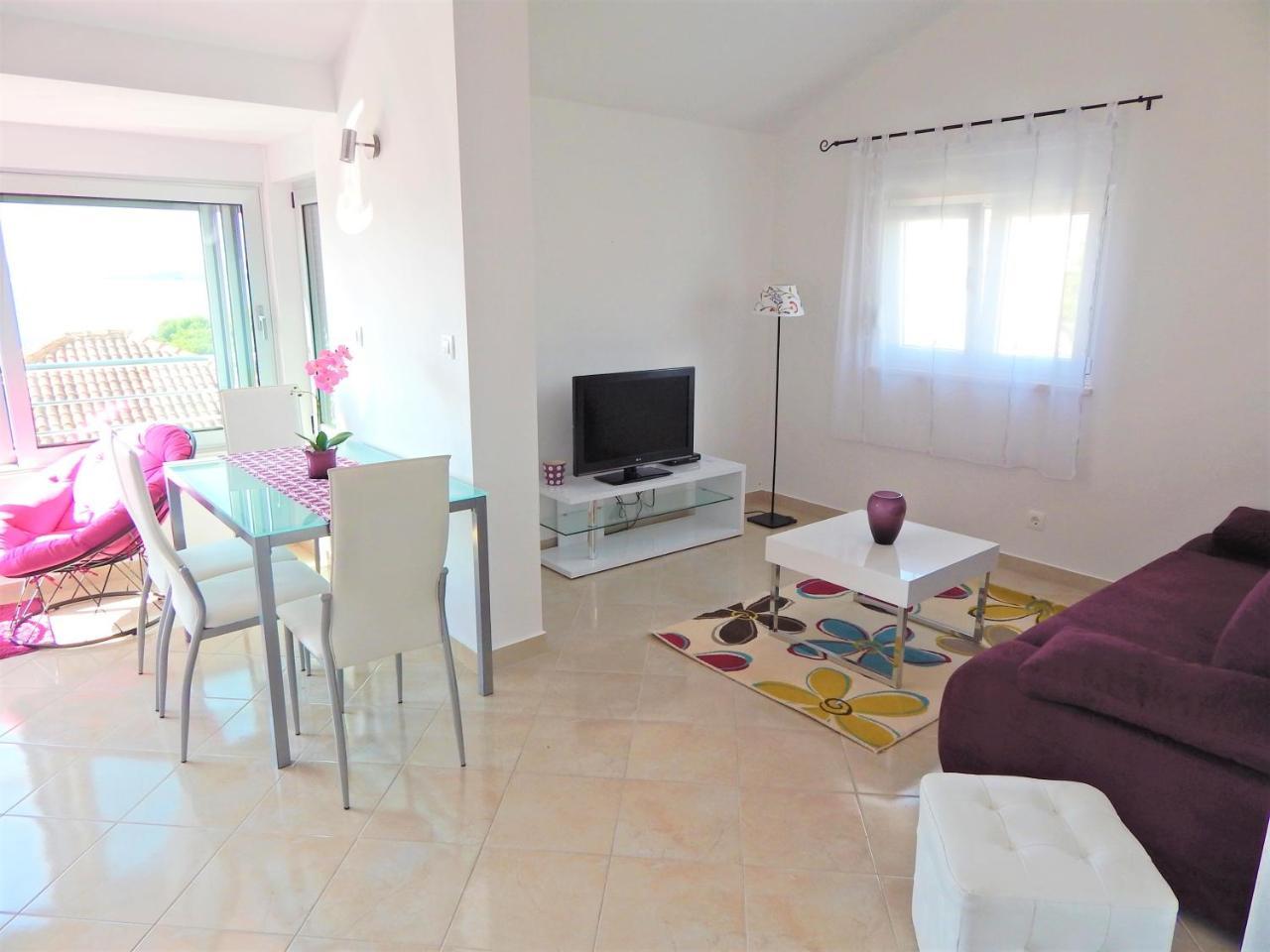 Apartments Linda Trogir Exterior foto